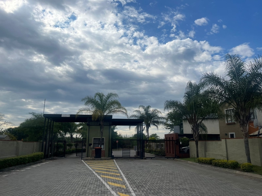 3 Bedroom Property for Sale in Waterval East North West